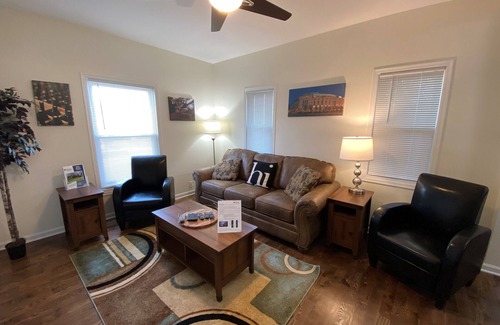 Racine House | Home Run! Pro Cleaned, Self Check In Sleeps 12