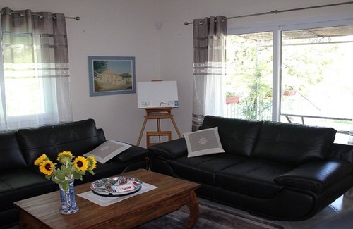 Saint-Hippolyte-du-Fort Hotel | HOME SHUNGITE, calmness, relaxation and so much to discover