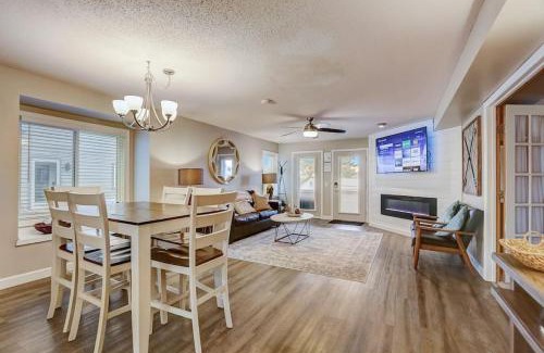 Lake Delton Apartment | Home Sweet Getaway for Families and Adults