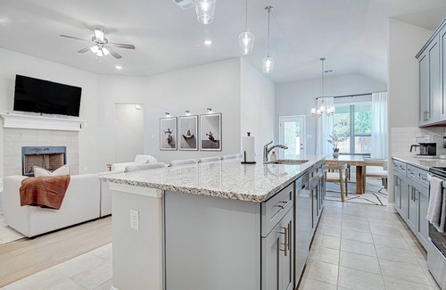 White Settlement House | Home Sweet 'Holy Cow, Is This Really a Rental?' Home