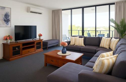 Townsville Apartment | Home to Holiday at Central Islington Apartments