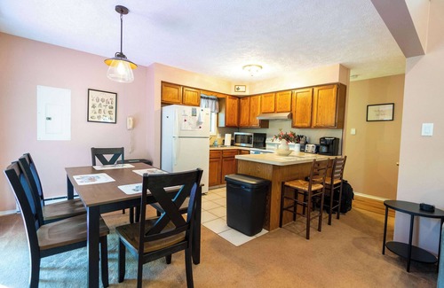 Albrightsville House | Home Tucked into Towamensing Trails