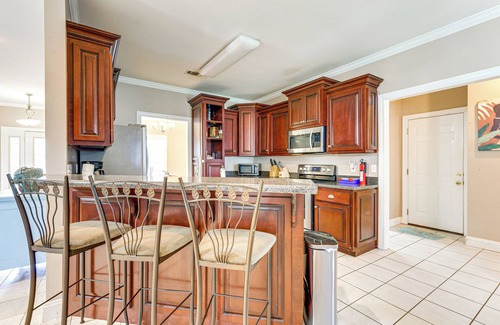 Ocean Springs House | Home w/Large Yard + Pond On-Site: 15 Mi to Biloxi