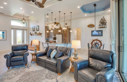 Punta Gorda House | Home w/Private Pool & Lake Views in Punta Gorda!
