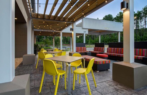 Terry Sanford Hotel | Home2 Suites By Hilton Fayetteville North