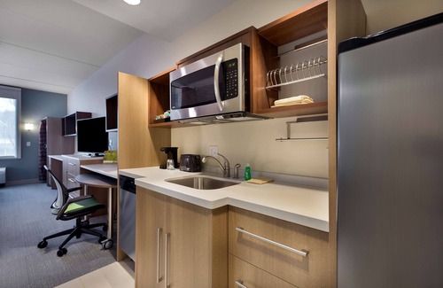 Belmont Historic District Hotel | Home2 Suites by Hilton Charlotte Belmont