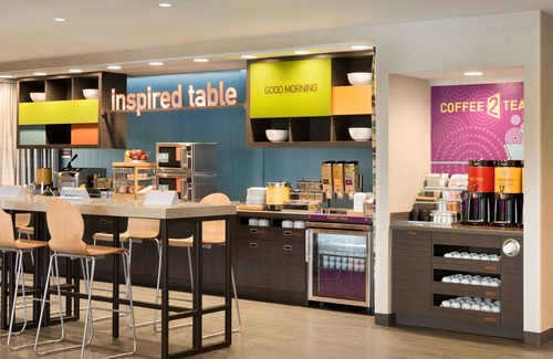 Waukesha Hotel | Home2 Suites by Hilton Milwaukee Brookfield