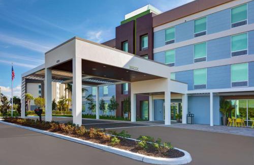 Fort Myers Hotel | Home2 Suites by Hilton Fort Myers Colonial Blvd