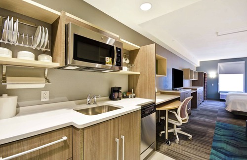 Queensbury Hotel | Home2 Suites by Hilton Queensbury Lake George