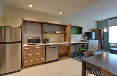 Upper Grand Lagoon Hotel | Home2 Suites by Hilton Panama City Beach, FL