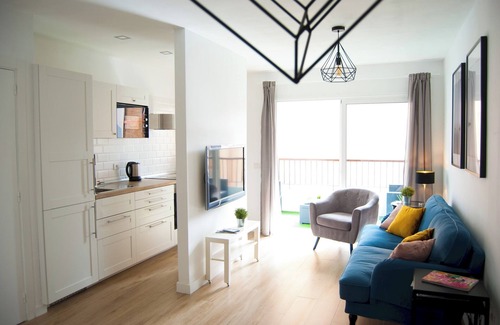 Santa Cruz de Tenerife Apartment | Home2Book Modern Center Apartment With Terrace