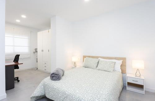 San Cristobal de La Laguna Apartment | Home2Book Modern Apt Indoor Terrace, La Laguna