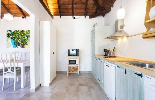 Llano del Moro Ski Chalet | Home2Book Rural House with Private Pool & BBQ