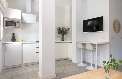 San Carlos-Tartessos Apartment | Home2Book Stylish Urban Escape, SevillaLegacy