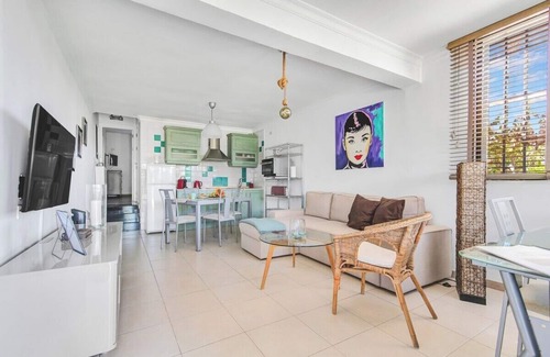 San Agustin Apartment | Home2Book The Place to be San Agustín, Pool