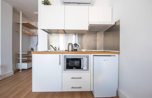 El Ejido Apartment | HOMEABOUT LA MERCED STUDIO 7