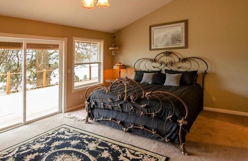 Kettle Falls House | Homeaway at Kettle Falls, 2460 Gilmore Rd