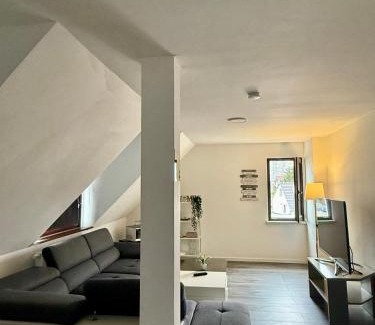 Hochheide Apartment | HomeBerg Duisburg - feine 3 Zimmer, 4 Betten, 60qm in Top Lage