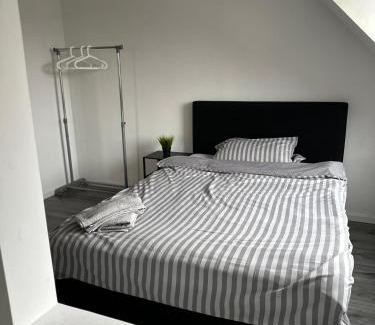 Hochheide Apartment | HomeBerg Duisburg - feine 3 Zimmer, 4 Betten, 60qm in Top Lage