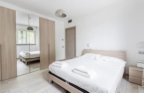 Rozzano Apartment | Homeby, Modern and spacious apartment with terrace
