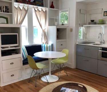 Seaside House | Homecoming