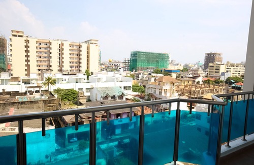 Wellawatta North Apartment | Homely Getaways in Global Towers