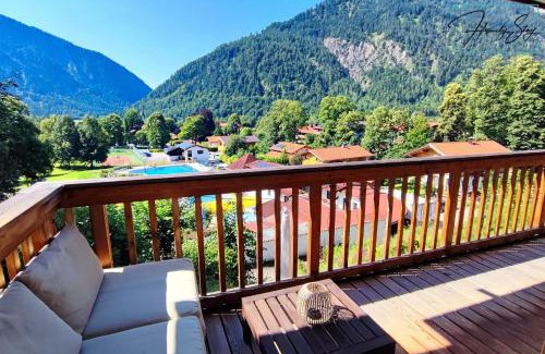 Bayrischzell Apartment | Homely Stay AlpenPanorama-Chalet mit eigener Sauna, Kamin und Bergblick