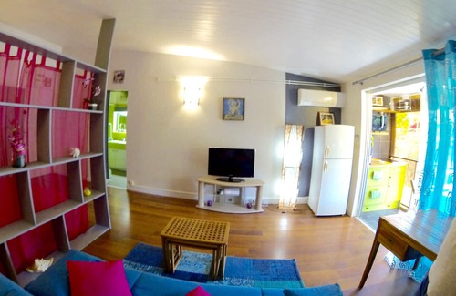 Morel Apartment | Homerez - 30 m away from the beach! Studio for 2 ppl. with garden at Le Moule
