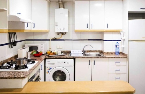 Valencia City Centre Apartment | Homerez - Amazing appartement 6 km away from the beach for 4 ppl. at Valencia