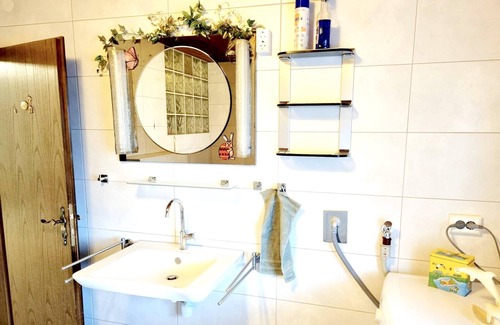 Gadernheim Apartment | Homerez - Amazing appartement for 5 ppl. at Gadernheim, Lautertal (Odenwald)