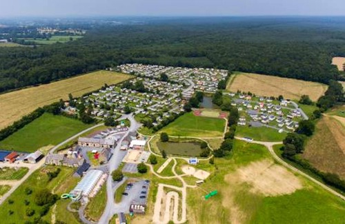 Litteau House | Homerez - Amazing bungalow for 6 ppl. with shared pool and terrace at Litteau