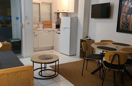 Saint-Nazaire Apartment | Homerez - Apartment in Canet-en-Roussillon