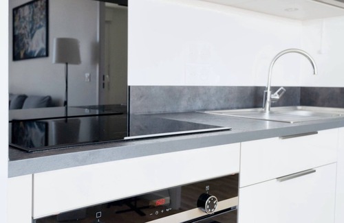 Les Luats Apartment | Homerez - Apartment in Villiers-sur-Marne