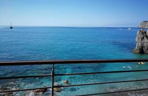 Borgo Antico Apartment | Homerez - Apartment Monterosso al Mare