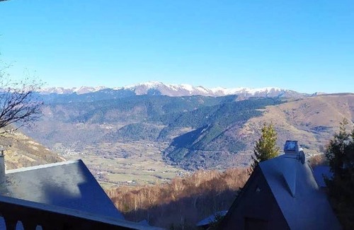 Saint-Lary-Soulan Apartment | Homerez - Appartement 1 km away from the slopes for 7 ppl. at Saint-Lary-Soulan