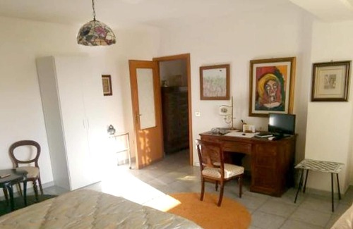Vibo Valentia Apartment | Homerez - Appartement 13 km away from the beach for 3 ppl. at Vibo Valentia