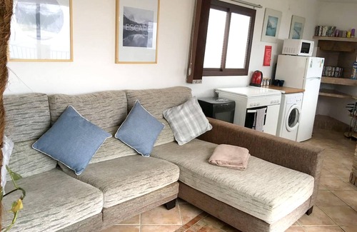 Casarabonela Apartment | Homerez - Appartement for 4 ppl. with jacuzzi and terrace at Casarabonela