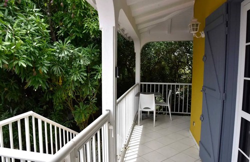 Le Gosier Apartment | Homerez - Apt Le Gosier, sea view