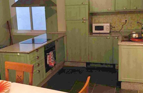 La Coruna Apartment | Homerez - Beautiful appartement 1 km away from the beach for 5 ppl. at A Coruña
