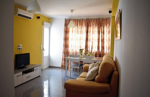 Distrito Noroeste Apartment | Homerez - Charming Apartment in Córdoba 76 m²