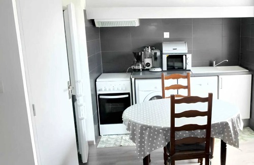 Tournissan House | Homerez - Charming Countryside House in Tournissan with Large Garden