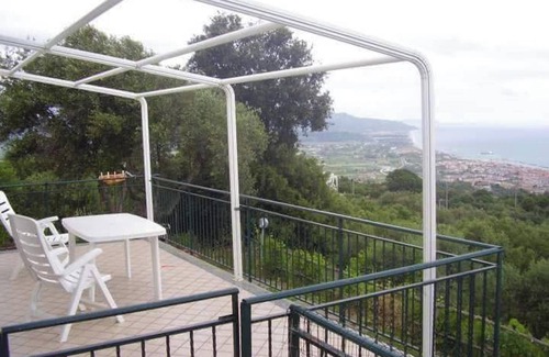 Casal Velino House | Homerez - Charming House in Casal Velino, sea view
