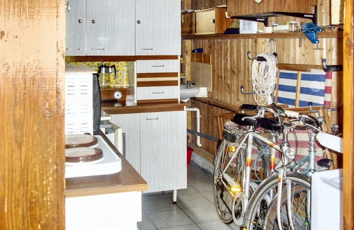 Hourtin Port House | Homerez - Charming House in Hourtin with Fenced Garden