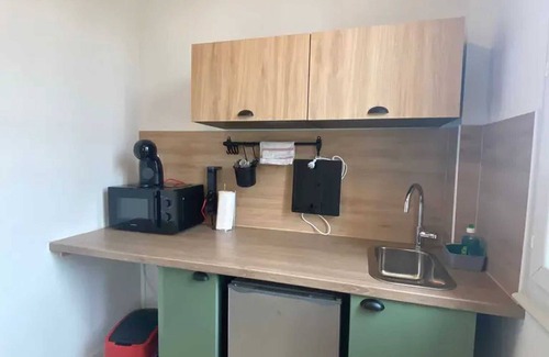 Thermal Apartment | Homerez - City Centre Vichy Apartment