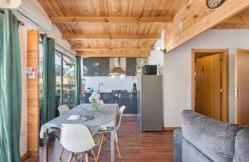 Ponte de Vagos House | Homerez - Comfortable House in Ponte de Vagos, Garden