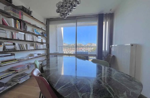 Sormiou Apartment | Homerez - Comfortable apartment in Marseille 100 m² with view