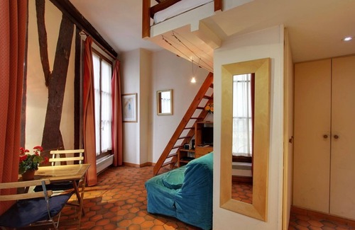 Sorbonne Apartment | Homerez - Cozy studio in Paris