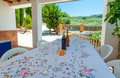 Montefrio House | Homerez - Exceptional house with swimming pool