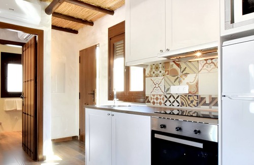 Canillas de Albaida House | Homerez - House in Canillas de Albaida