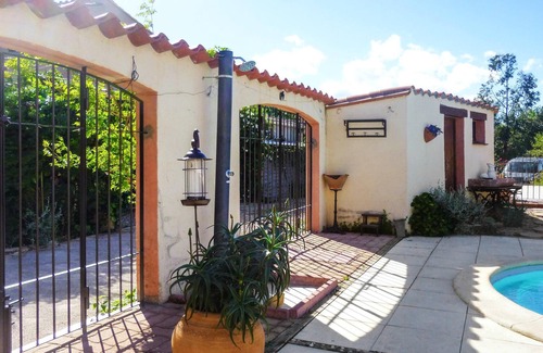 Castelnou House | Homerez - House for 6 ppl. with swimming-pool, garden and terrace at Castelnou